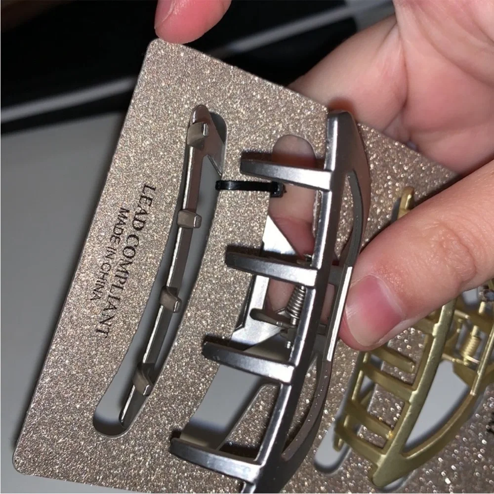 🩷FIRM PRICE🩷Natasha Couture Hair clips